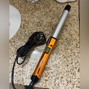 Bedhead by Tigi 1 inch curling wand